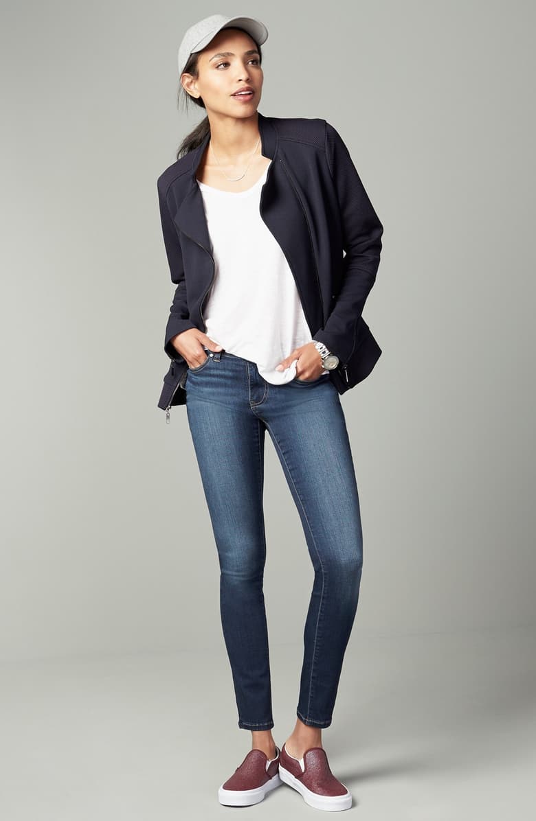 Rounded V-Neck Tee